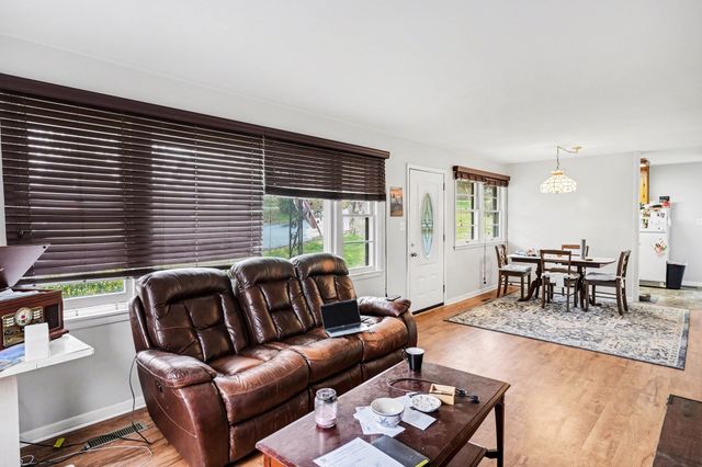 100 Oak Dr, Dickson, TN 37055