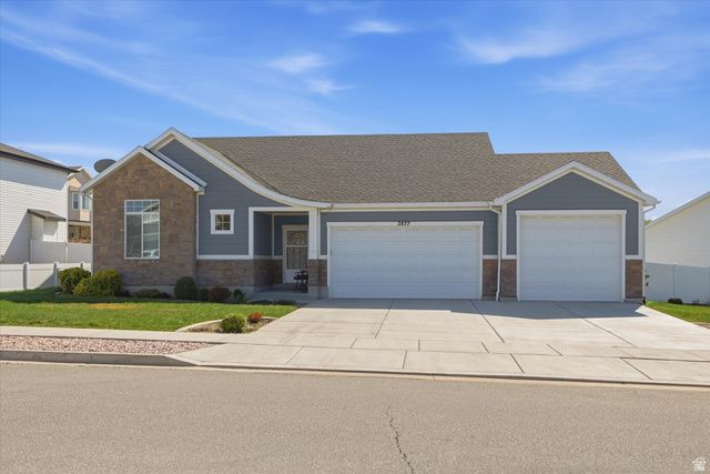 2877 W 4200 S, Roy, UT 84067