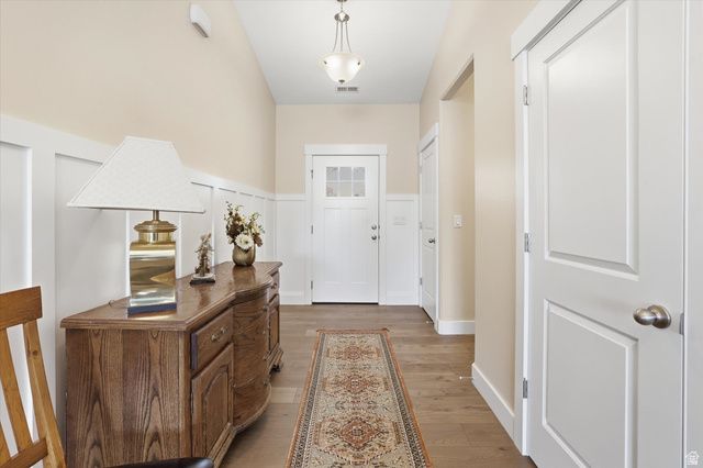 2877 W 4200 S, Roy, UT 84067