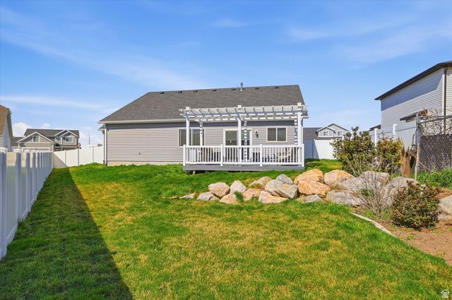 2877 W 4200 S, Roy, UT 84067