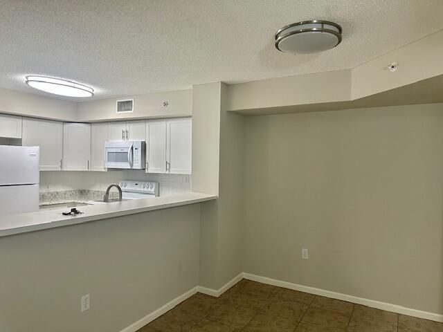 7840 Sonoma Springs Circle 103, Lake Worth, FL 33463
