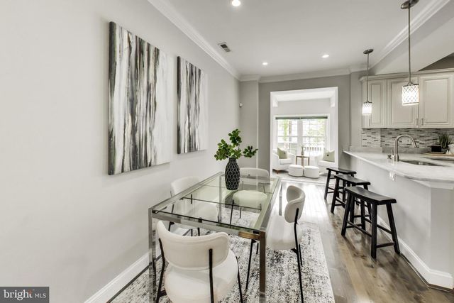 317 TODD PL NE, Washington, DC 20002