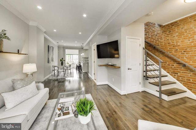 317 TODD PL NE, Washington, DC 20002