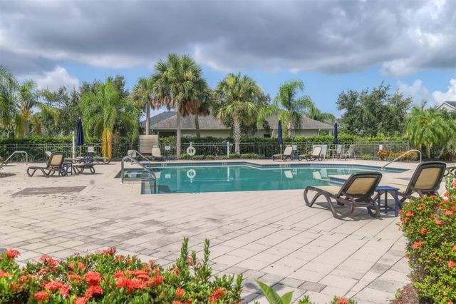 4806 LAKE BREEZE TERRACE, Sarasota, FL 34243