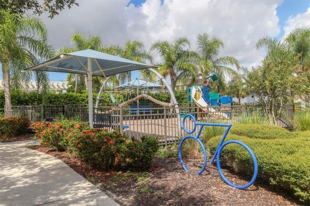 4806 LAKE BREEZE TERRACE, Sarasota, FL 34243