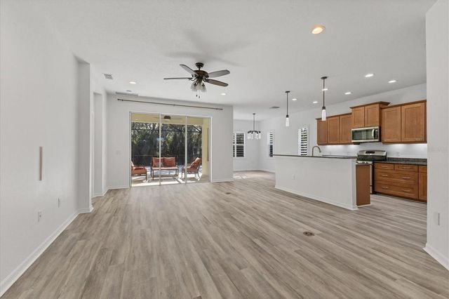 4806 LAKE BREEZE TERRACE, Sarasota, FL 34243