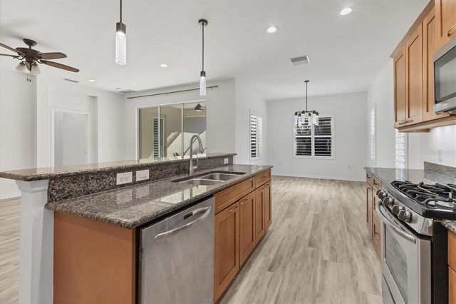 4806 LAKE BREEZE TERRACE, Sarasota, FL 34243