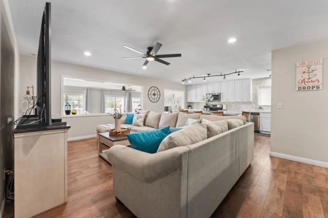 157 Lakeview Avenue, Spring Valley, CA 91977