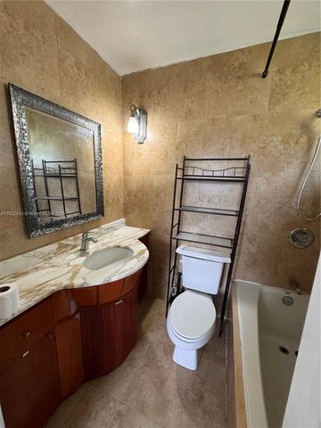 316 SW 2nd Ter 0, Hallandale Beach, FL 33009
