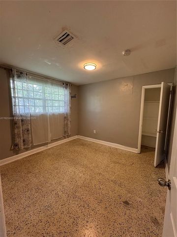 316 SW 2nd Ter 0, Hallandale Beach, FL 33009