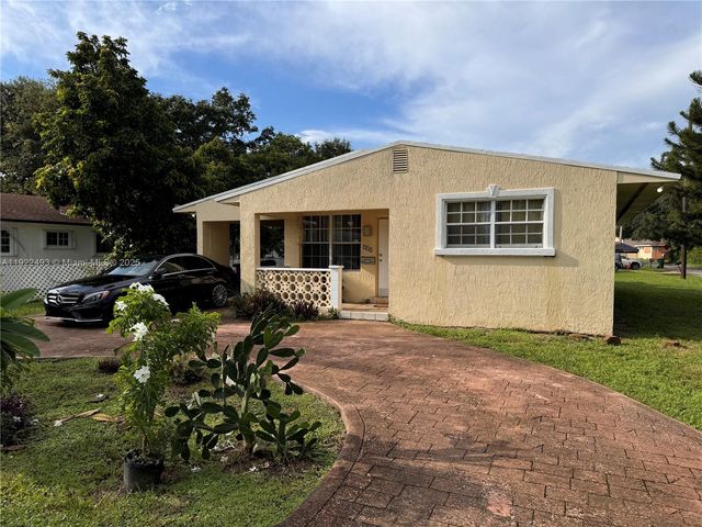 316 SW 2nd Ter 0, Hallandale Beach, FL 33009