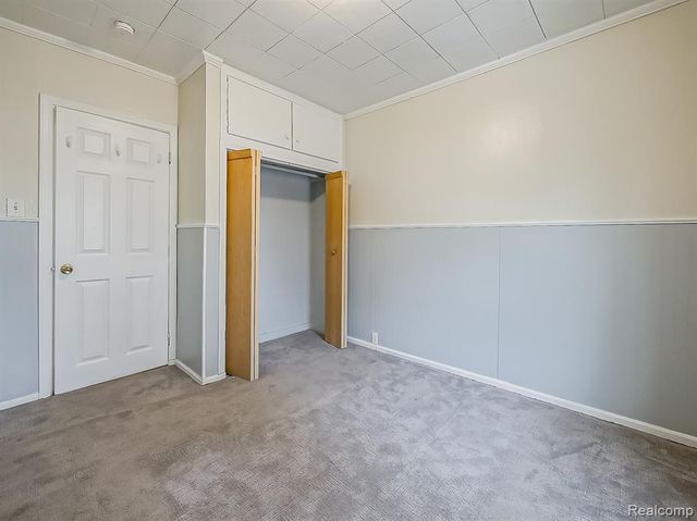 9005 Deering Street, Livonia, MI 48150