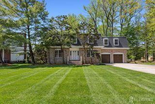 97 Roxy Avenue, Edison, NJ 08820