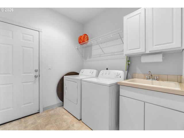 6473 Se 31ST Ter, Gresham, OR 97080
