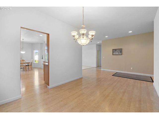 6473 Se 31ST Ter, Gresham, OR 97080