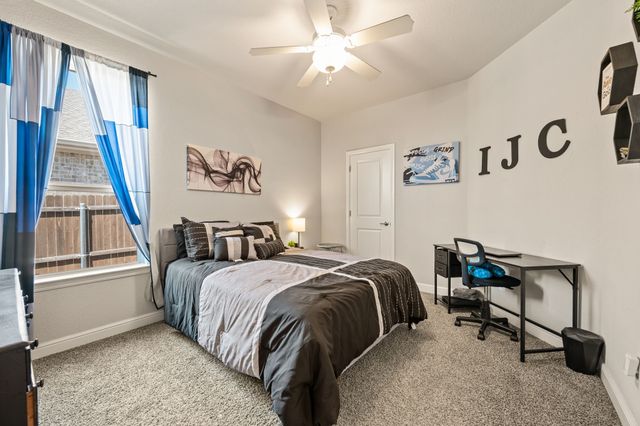160 Tanager Drive, Rhome, TX 76078