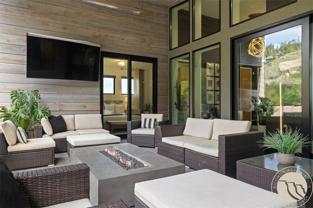 3322 37th Street W, Billings, MT 59102