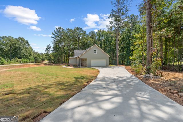 277 Cole Forest Boulevard, Barnesville, GA 30204