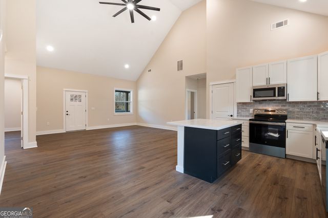 277 Cole Forest Boulevard, Barnesville, GA 30204