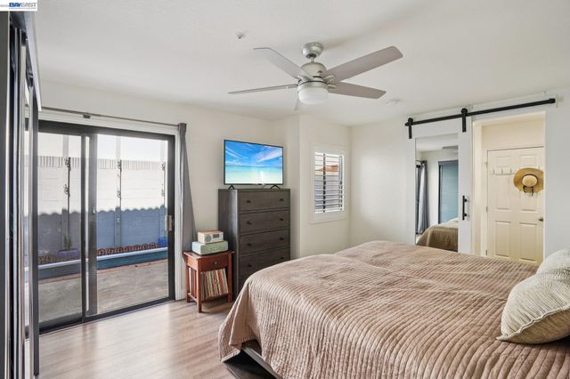 1255 N Los Robles Ave 9, Pasadena, CA 91104