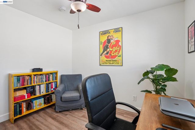 1255 N Los Robles Ave 9, Pasadena, CA 91104