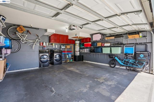 1255 N Los Robles Ave 9, Pasadena, CA 91104