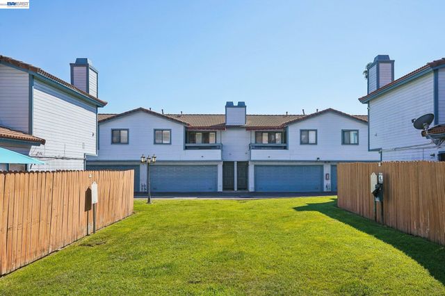 1255 N Los Robles Ave 9, Pasadena, CA 91104