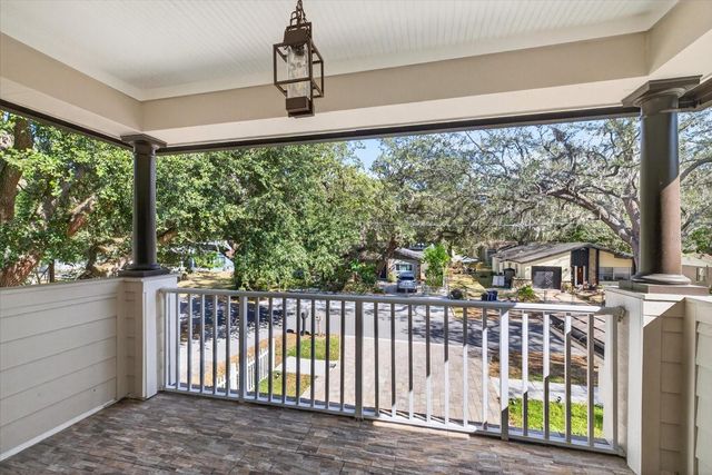 8914 N LYNN AVENUE, Tampa, FL 33604