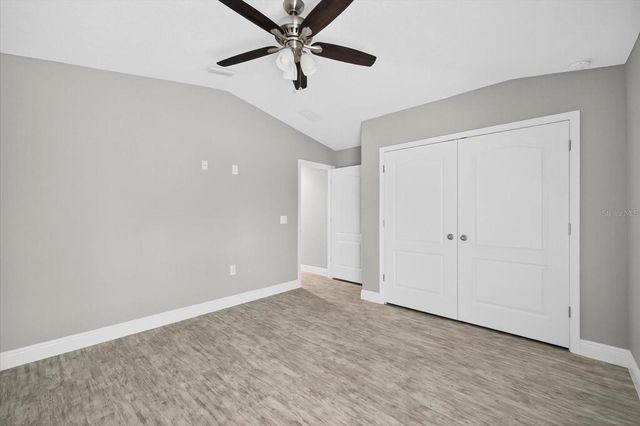 8914 N LYNN AVENUE, Tampa, FL 33604