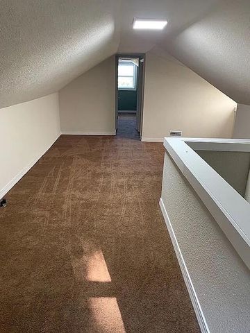 106 Mountain St Street, Cassville, MO 65625