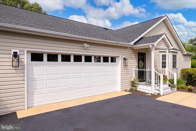30 BROOKSTONE DRIVE, Fredericksburg, VA 22405