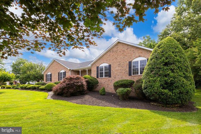 30 BROOKSTONE DRIVE, Fredericksburg, VA 22405
