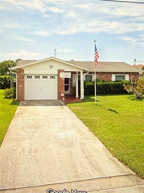Image 1 of property listing at 4499 BAHAMA DRIVE, Hernando Beach, FL 34607