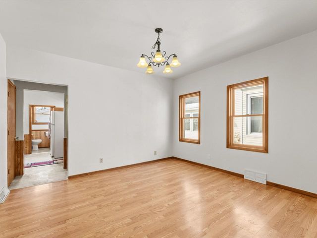 211 Lincoln AVENUE, Sheboygan, WI 53081