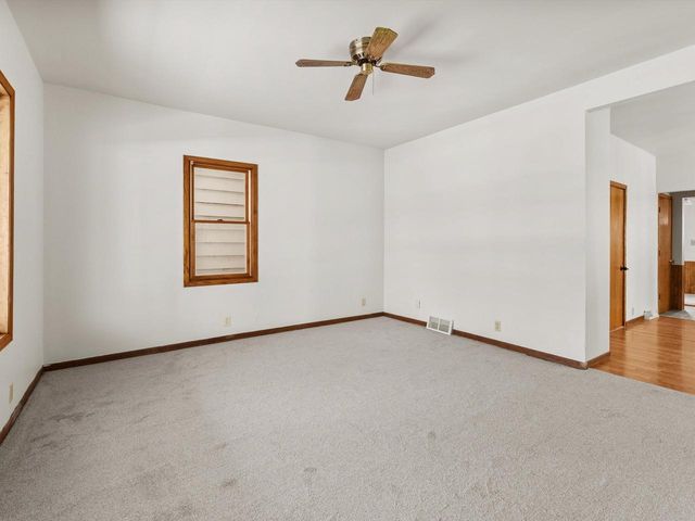 211 Lincoln AVENUE, Sheboygan, WI 53081