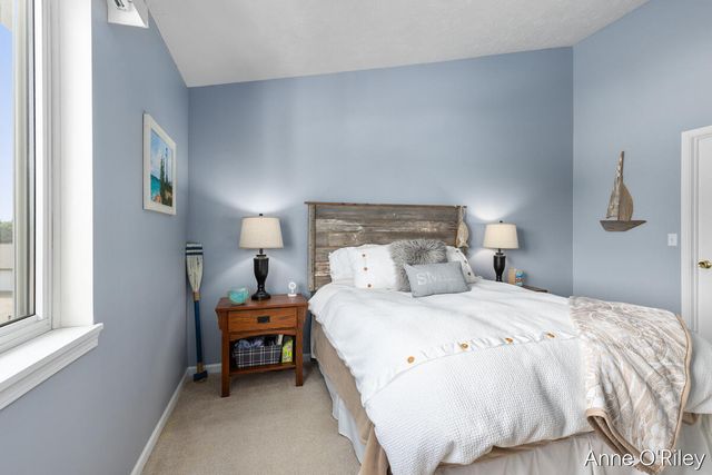 8621 S Jasonville Court Se 162, Caledonia Twp, MI 49316