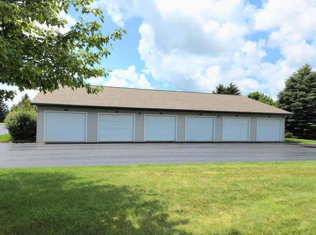 8621 S Jasonville Court Se 162, Caledonia Twp, MI 49316