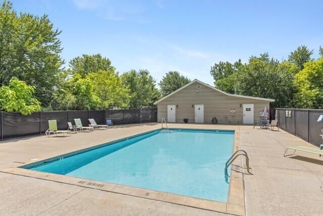 8621 S Jasonville Court Se 162, Caledonia Twp, MI 49316