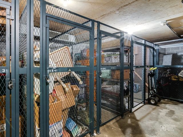 1515 E Central Road 460B, Arlington Heights, IL 60005