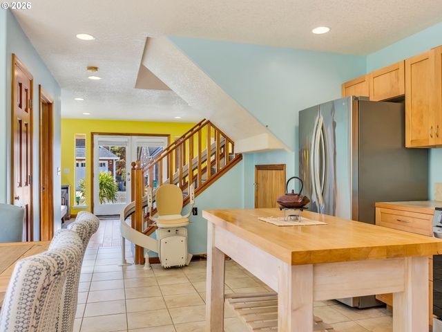 26659 KITTIWAKE Dr, Rockaway Beach, OR 97136