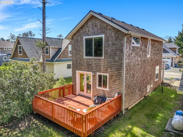 26659 KITTIWAKE Dr, Rockaway Beach, OR 97136
