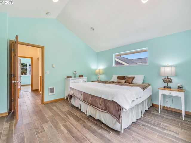 26659 KITTIWAKE Dr, Rockaway Beach, OR 97136