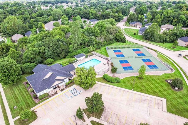 1805 SCARBOROUGH DR, Columbia, MO 65201