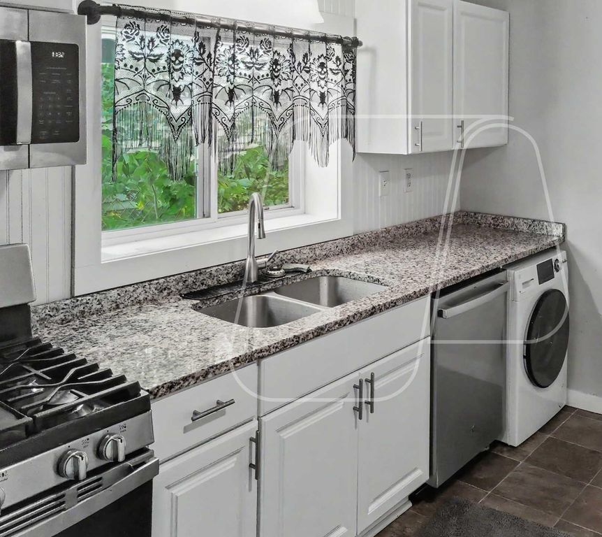 652 Watson Avenue, Saint Paul, MN 55102 — photo 2
