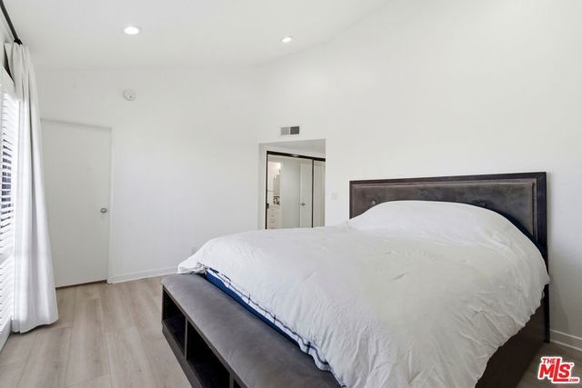 4551 Kester Avenue 1, Sherman Oaks, CA 91403