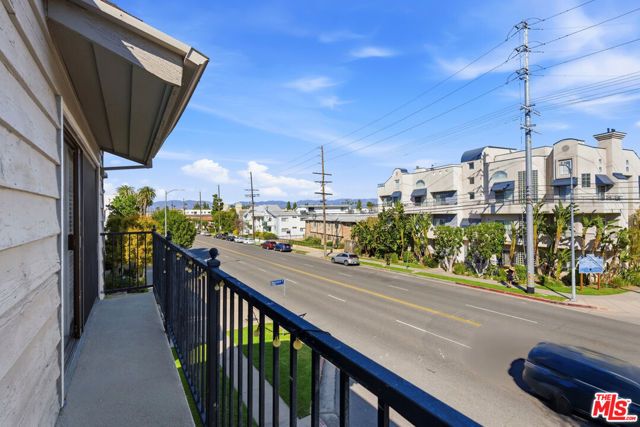 4551 Kester Avenue 1, Sherman Oaks, CA 91403