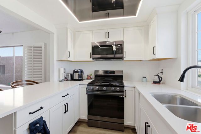 4551 Kester Avenue 1, Sherman Oaks, CA 91403