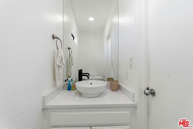 4551 Kester Avenue 1, Sherman Oaks, CA 91403