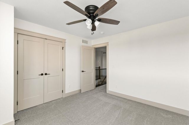 196 E Bridge Circle, Polk City, IA 50226