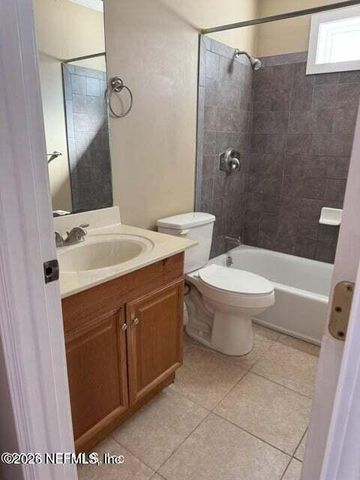 445 NEWPORT Drive, Orange Park, FL 32073